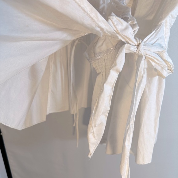 MKM Designs Womens Size M Blouse Wrap Tie Ruffle Lace Trim V-Neck Puff Sleeves - Picture 8 of 15